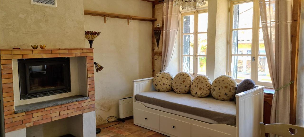La Maison Des Tisserandes Montsegur Luaran gambar